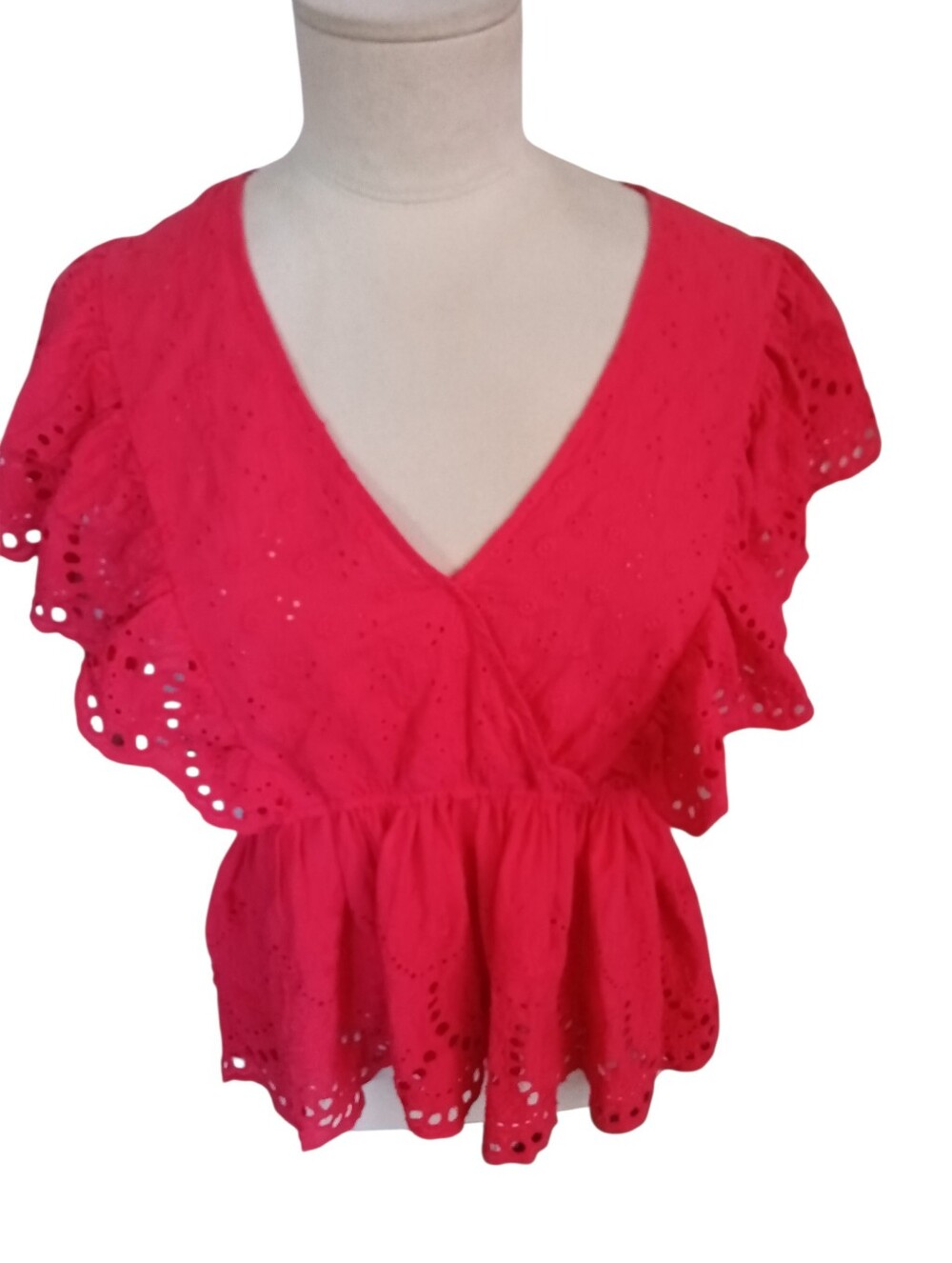 L.I.F.E Love Is For Eternity Red Frilly Cotton Eyelet Blouse Top Size M Pristine